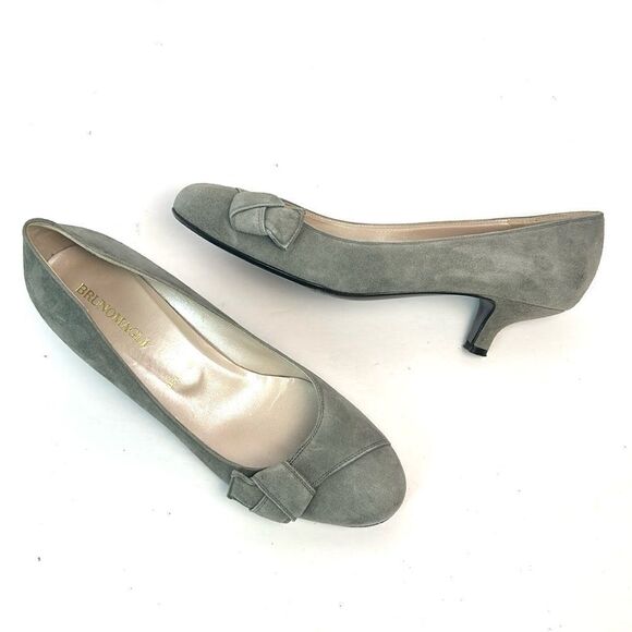Bruno Magli Gray Suede Kitten Heels Pumps Italy US 9 - Picture 1 of 13